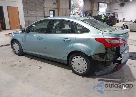 2012 Ford Focus Se z USA, uszkodzony, nr VIN 1FAHP3F24CL352533